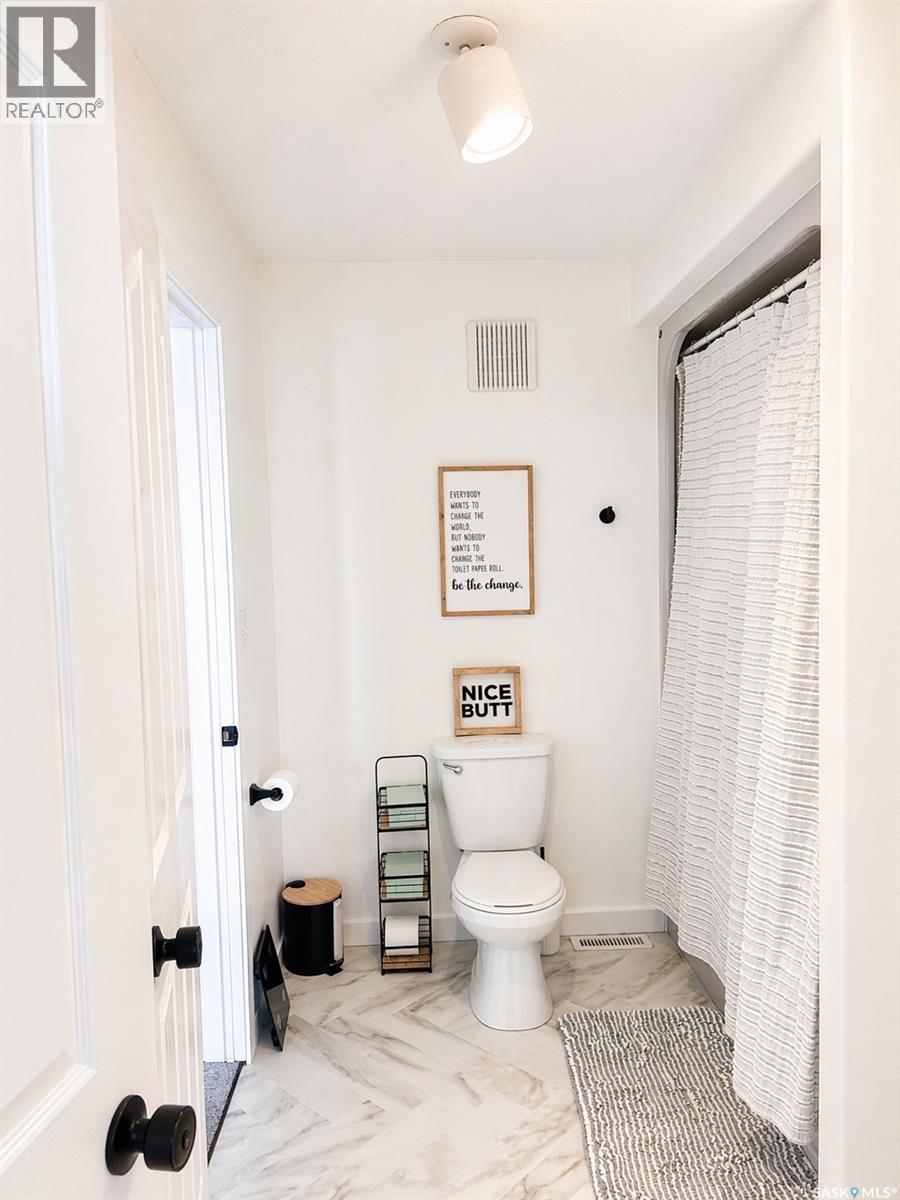 104 Parkview Place, Shellbrook, Saskatchewan  S0J 2E0 - Photo 12 - SK032871