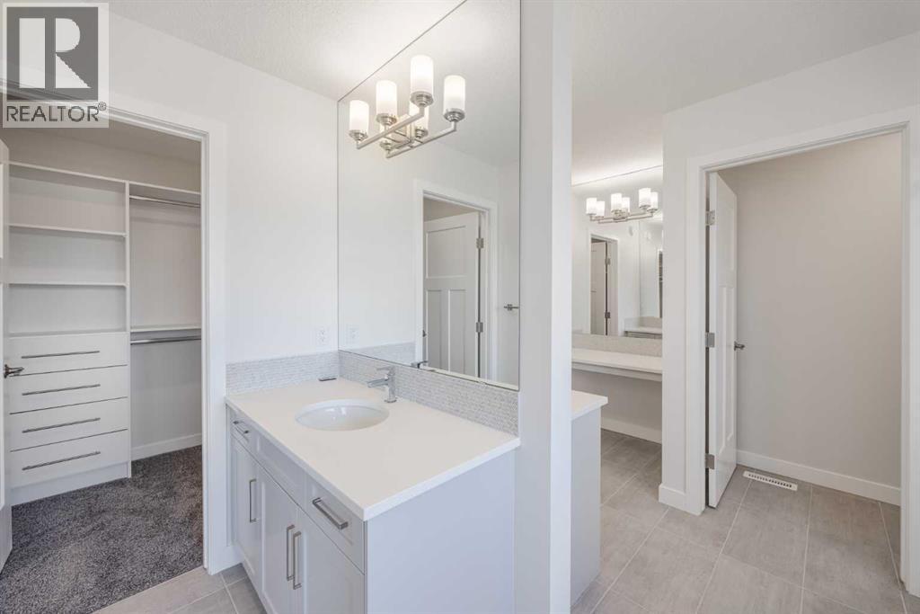 25 Legacy Glen Crescent SE, Calgary, Alberta  T2X 4G5 - Photo 25 - A2301355