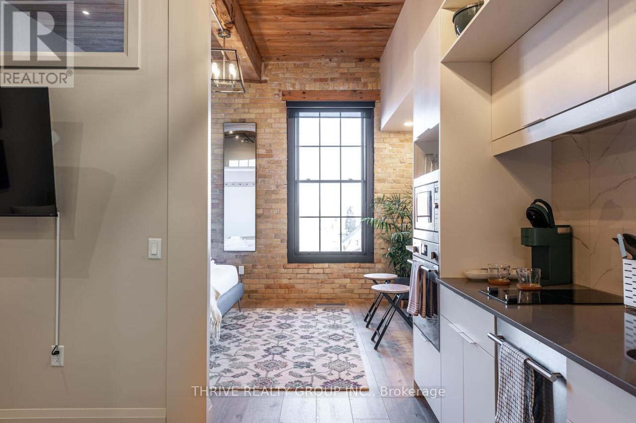 304 - 245 Downie Street, Stratford, Ontario  N5A 1X5 - Photo 3 - X13001404