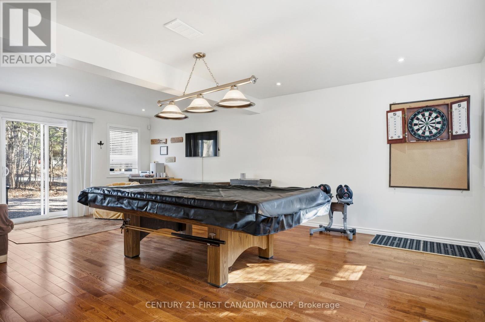 10277 Grand Oaks Drive, Lambton Shores, Ontario  N0M 1T0 - Photo 16 - X13001476