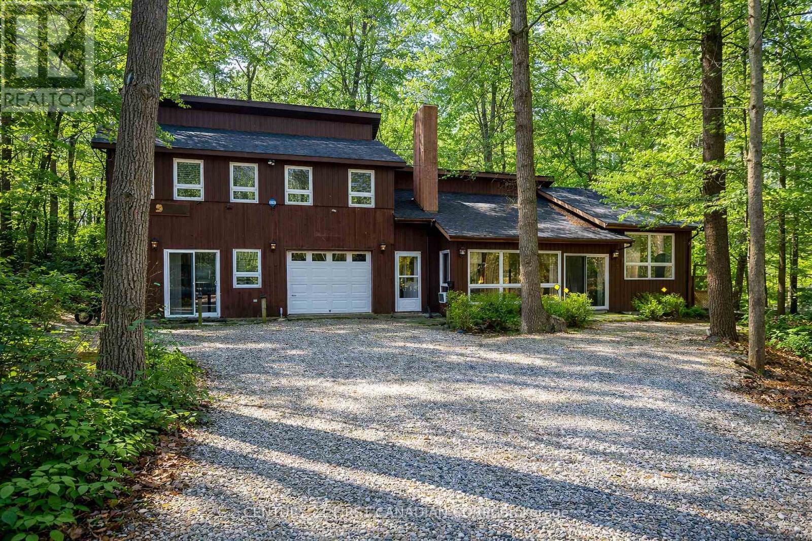 10277 Grand Oaks Drive, Lambton Shores, Ontario  N0M 1T0 - Photo 7 - X13001476