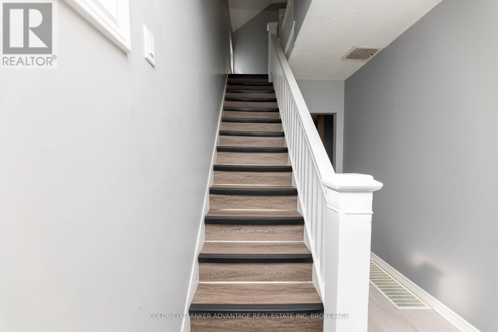 19 Duncan Street, Welland, Ontario  L3B 2C5 - Photo 21 - X13000852