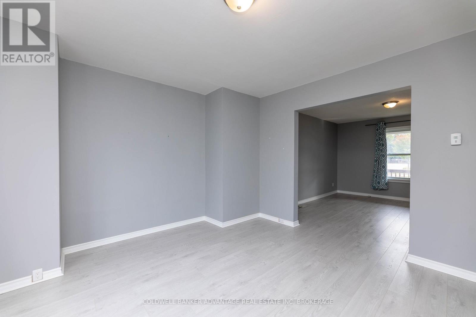 19 Duncan Street, Welland, Ontario  L3B 2C5 - Photo 18 - X13000852