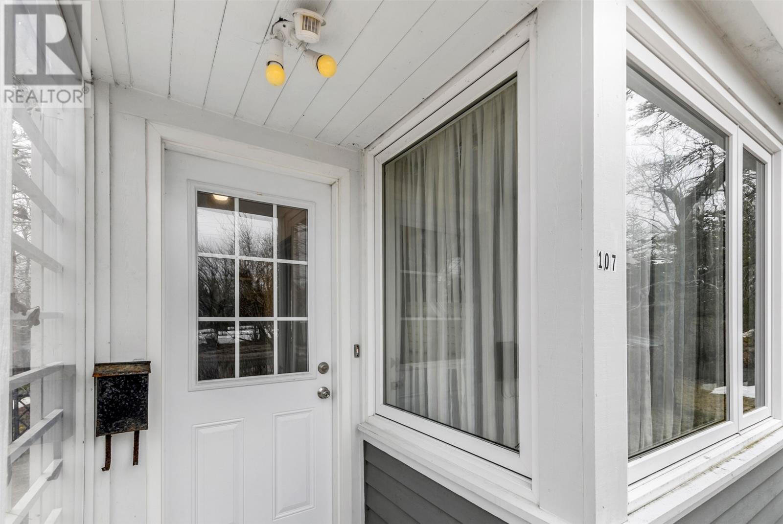 107 Strawberry Marsh Road, St. John's, Newfoundland & Labrador  A1B 2V7 - Photo 4 - 1296163