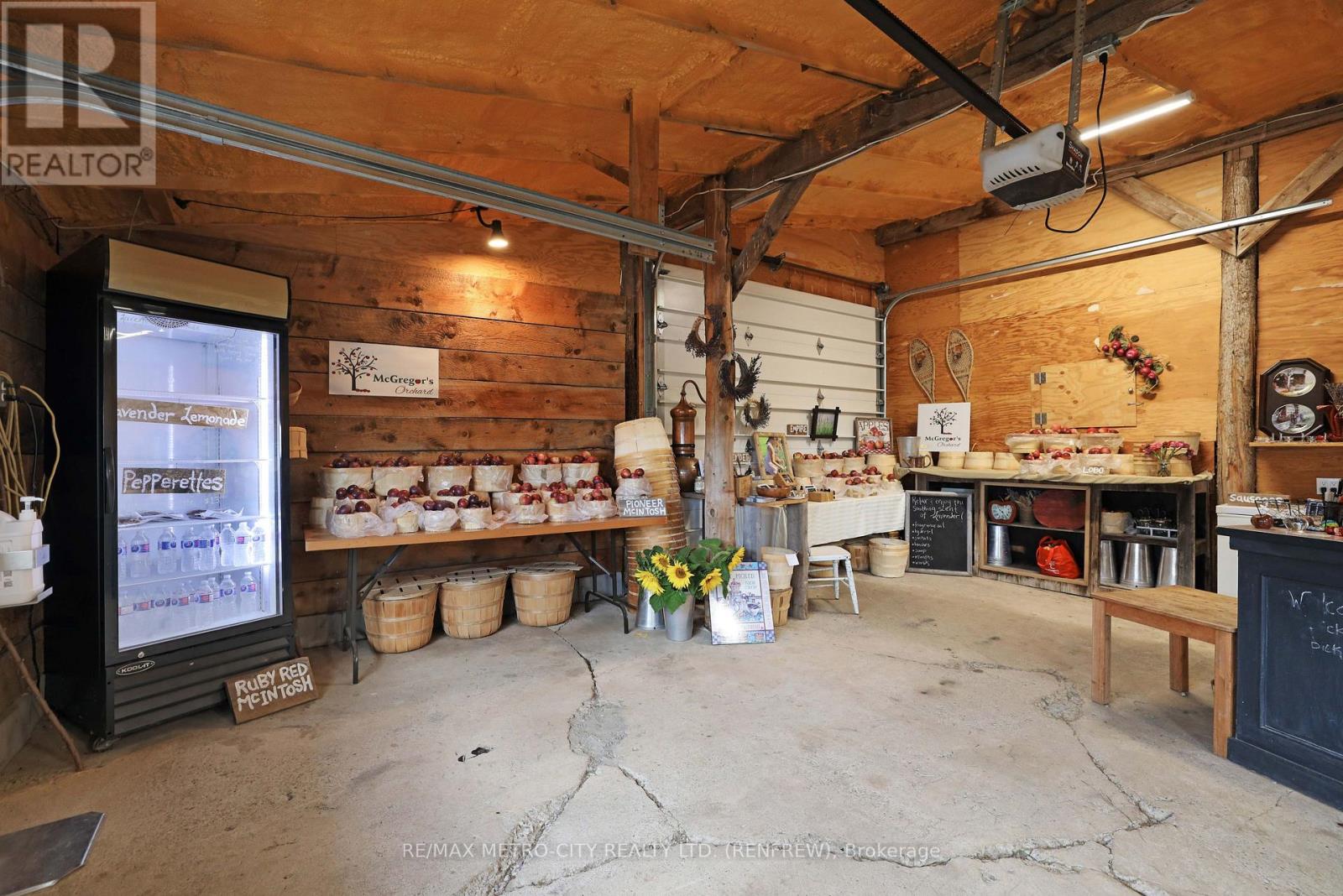 704 Clifford Side Road, Mcnab/braeside, Ontario K7V 3Z4 - Photo 36 - X13001326