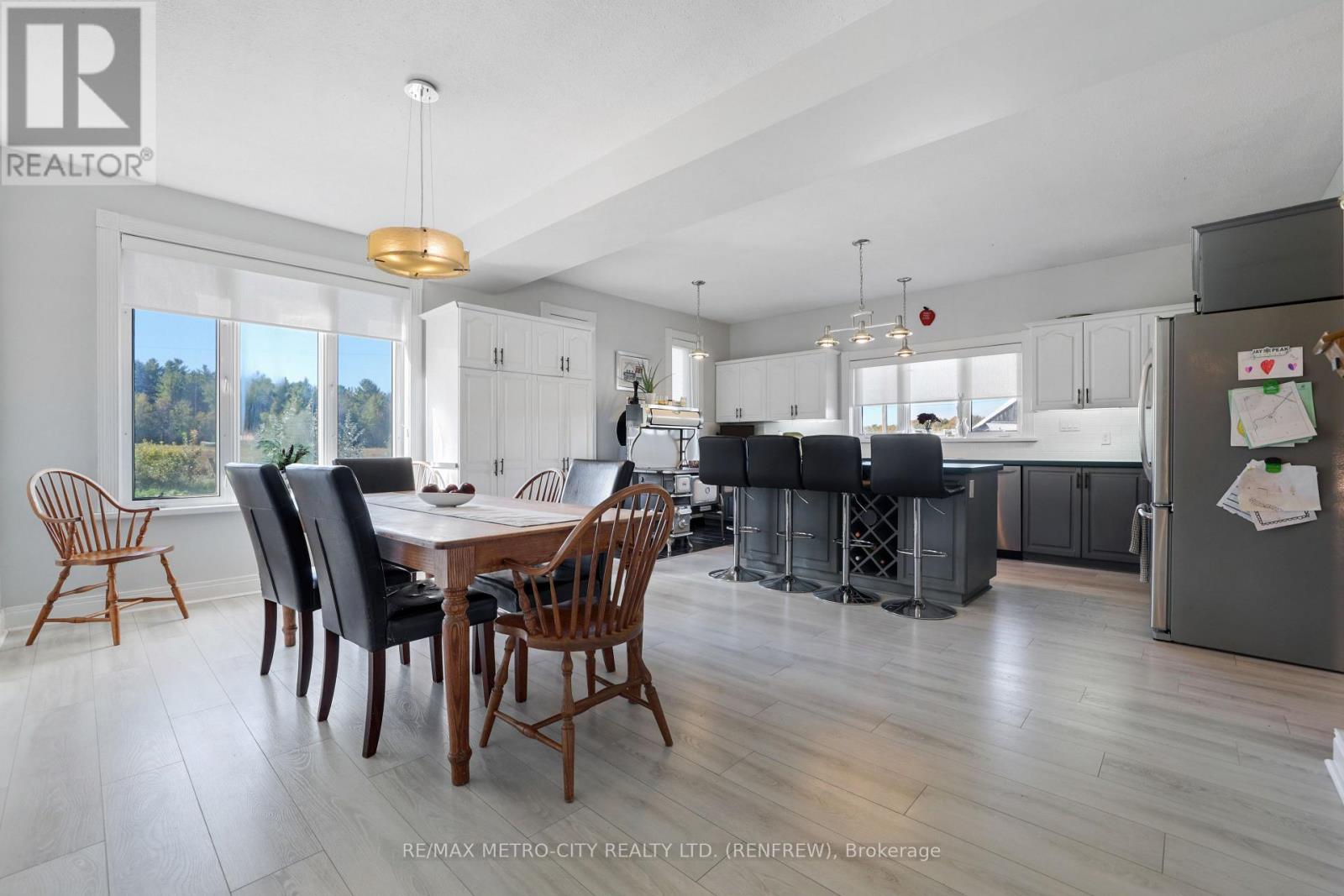 704 Clifford Side Road, Mcnab/braeside, Ontario K7V 3Z4 - Photo 8 - X13001326