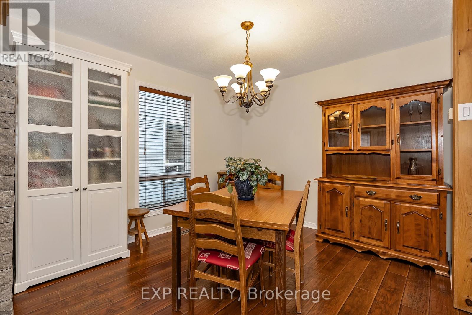 63 Victor Street, Ottawa, Ontario  K2S 1H8 - Photo 12 - X13001308