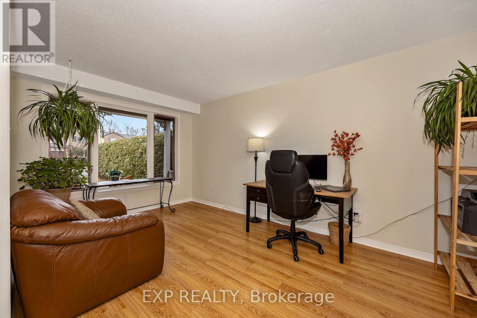 63 Victor Street, Ottawa, Ontario  K2S 1H8 - Photo 9 - X13001308