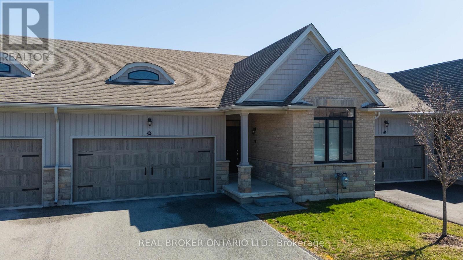 18 BORDEN TRAIL, Welland, Ontario