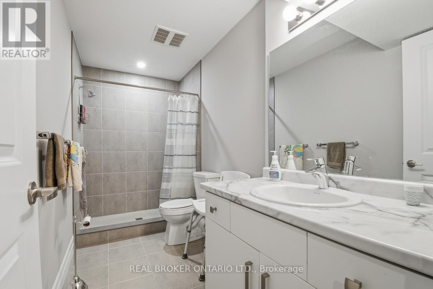 18 Borden Trail, Welland, Ontario  L3C 0H1 - Photo 25 - X13001438