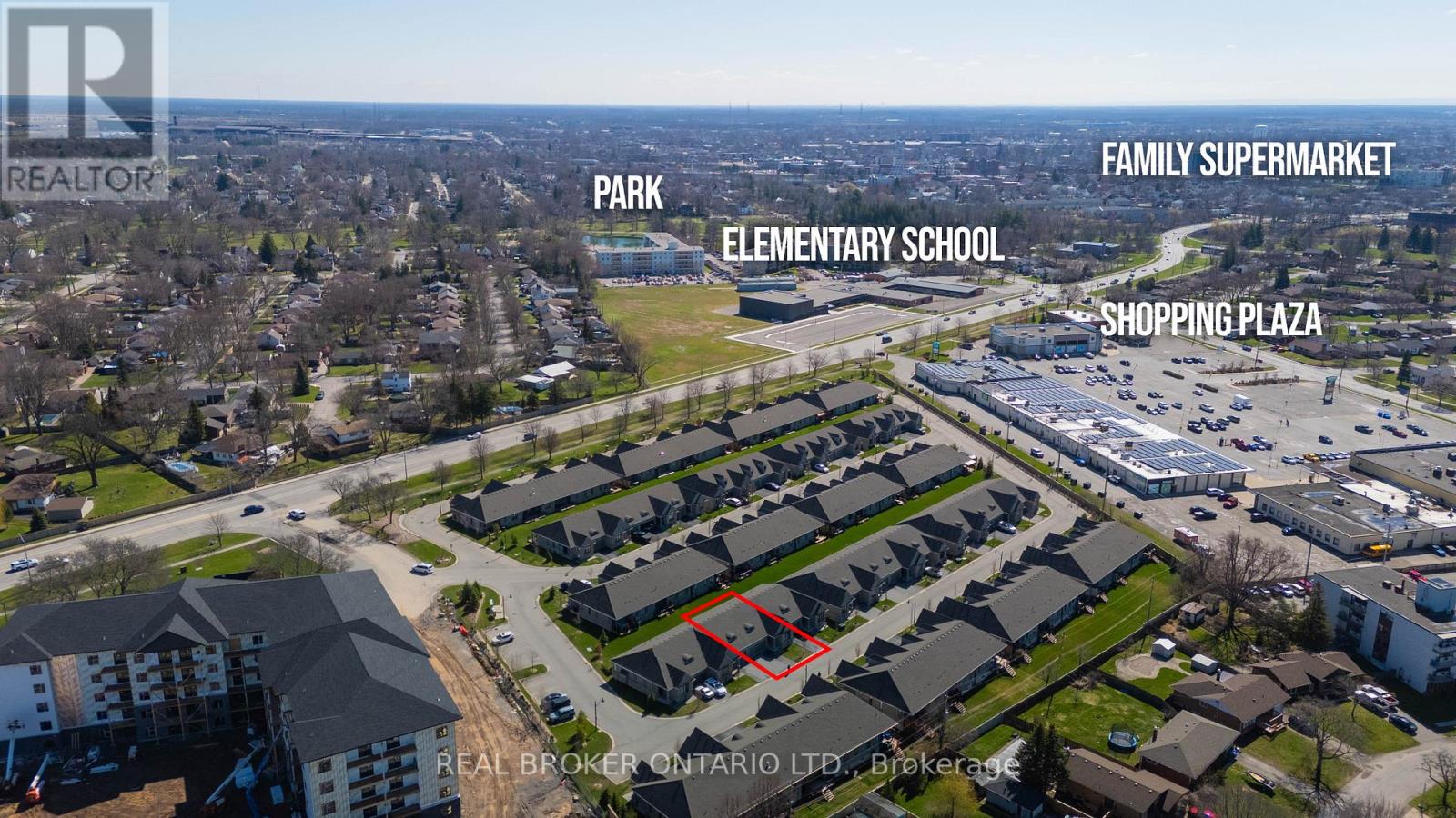 18 Borden Trail, Welland, Ontario  L3C 0H1 - Photo 3 - X13001438