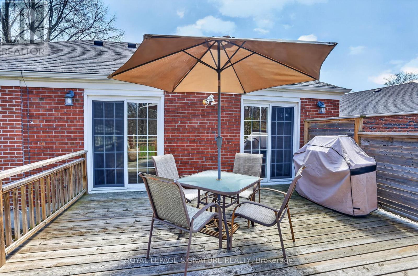 104 Ferris Road, Toronto, Ontario  M4B 1G4 - Photo 38 - E13000122