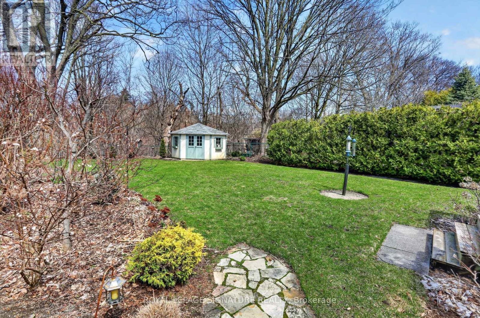 104 Ferris Road, Toronto, Ontario  M4B 1G4 - Photo 39 - E13000122