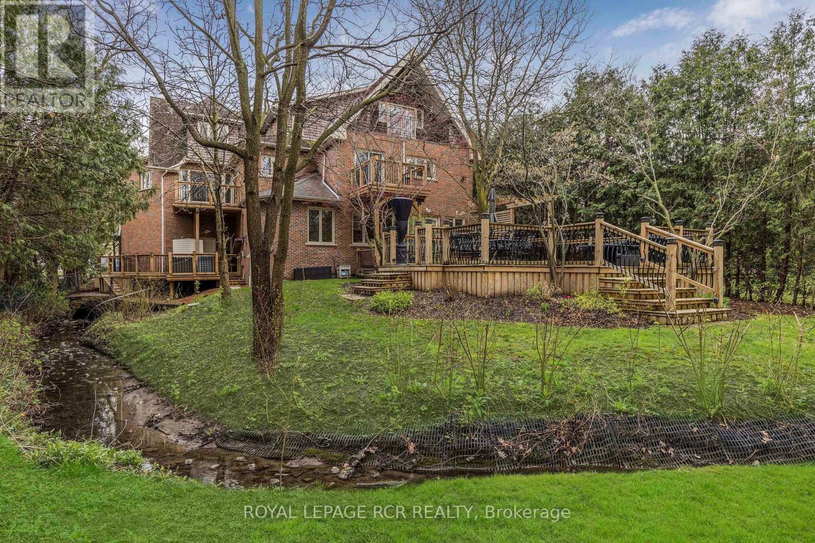 34 Garden Avenue, Richmond Hill, Ontario  L4C 6L9 - Photo 44 - N12860670