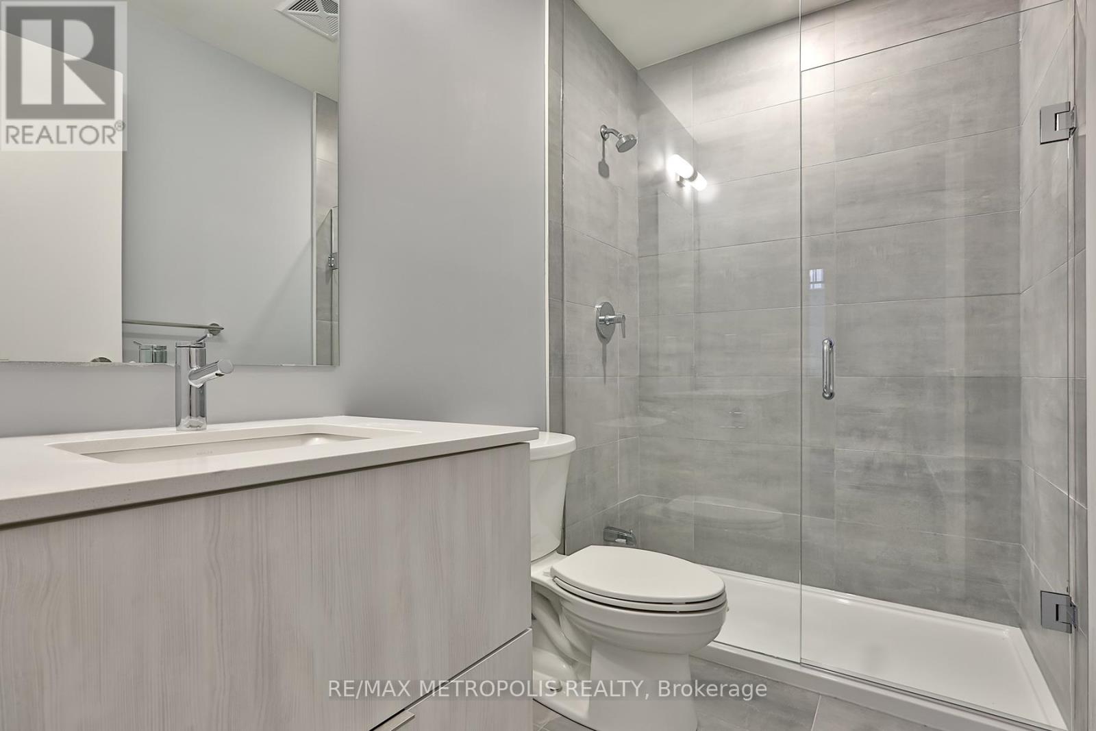 906 - 2 Steckley House Lane, Richmond Hill, Ontario  L4S 1M4 - Photo 14 - N12998614