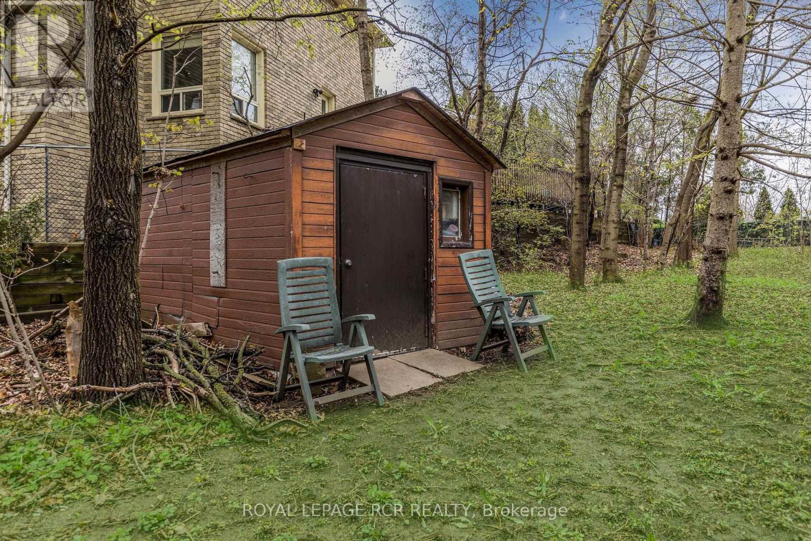 34 Garden Avenue, Richmond Hill, Ontario  L4C 6L9 - Photo 46 - N12860670