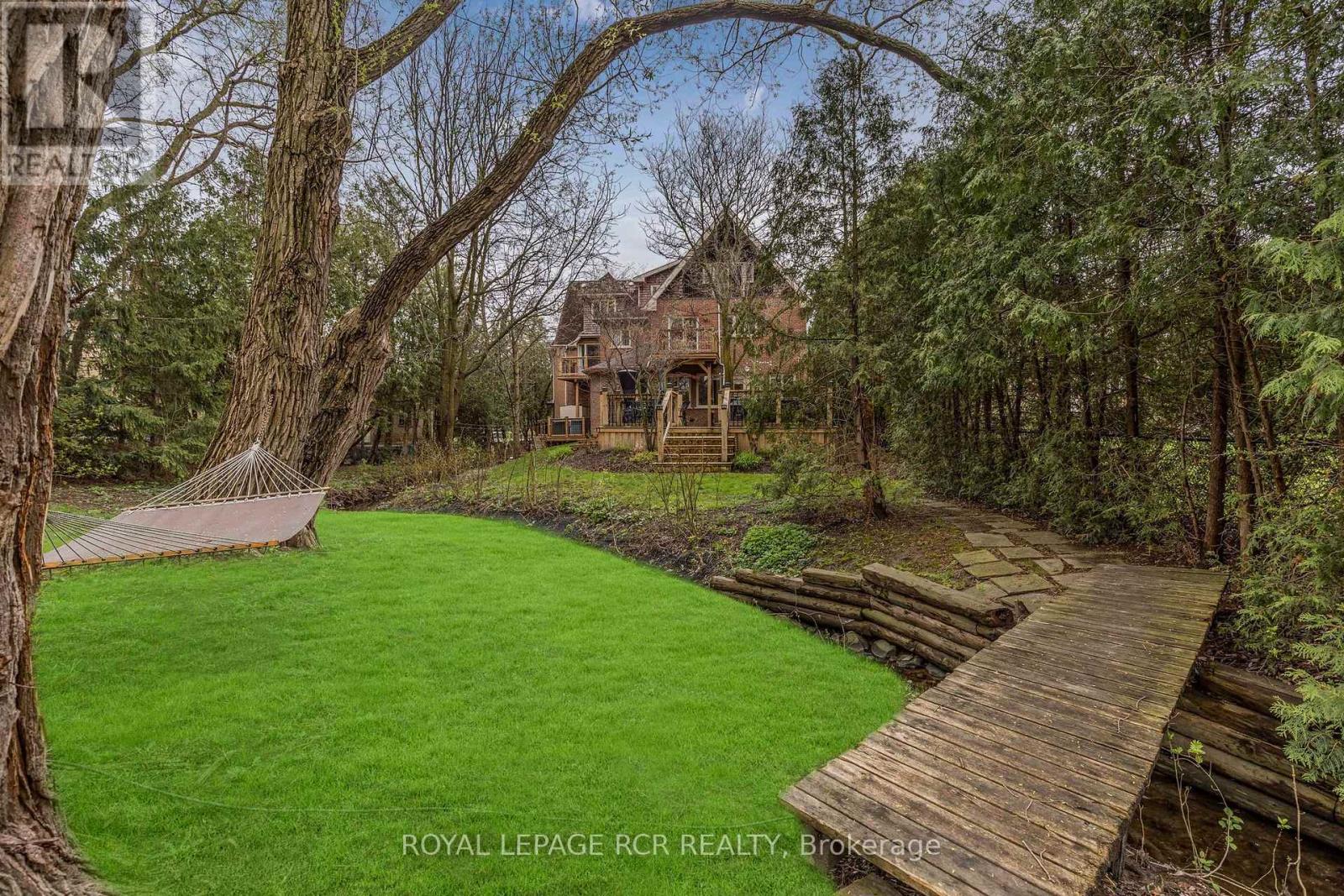 34 Garden Avenue, Richmond Hill, Ontario  L4C 6L9 - Photo 43 - N12860670