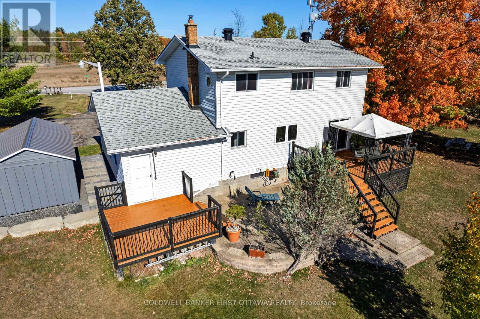 1053 Mitchell Road, Lanark Highlands, Ontario  K0G 1K0 - Photo 3 - X12487084