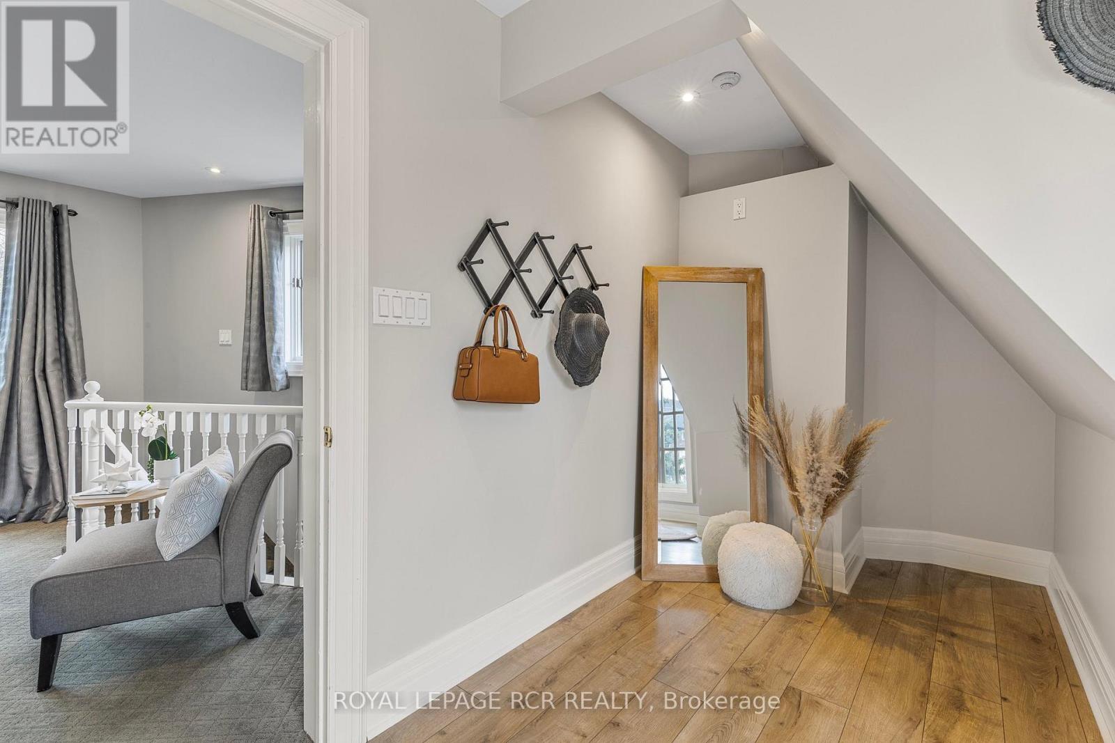 34 Garden Avenue, Richmond Hill, Ontario  L4C 6L9 - Photo 15 - N12860670