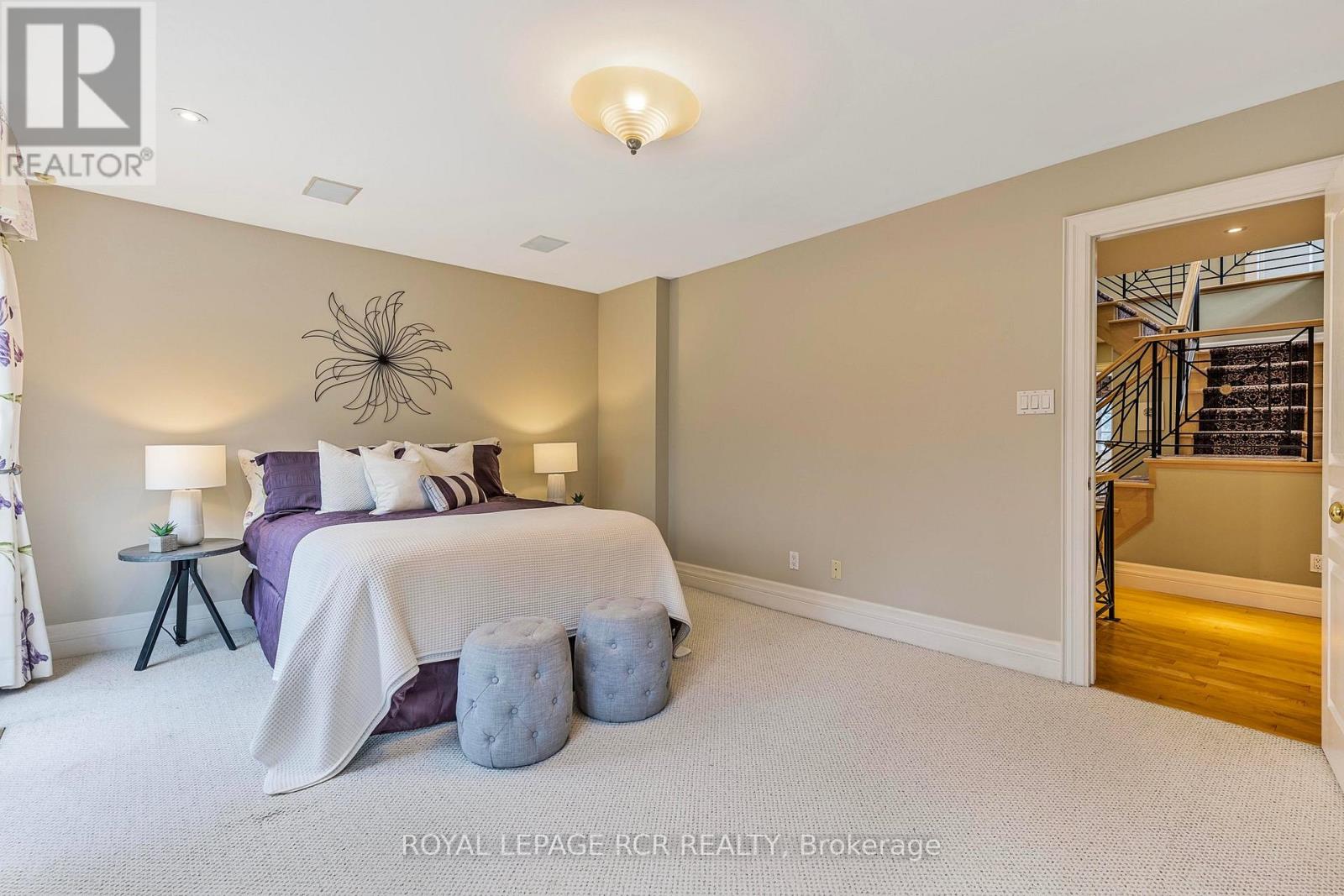 34 Garden Avenue, Richmond Hill, Ontario  L4C 6L9 - Photo 17 - N12860670