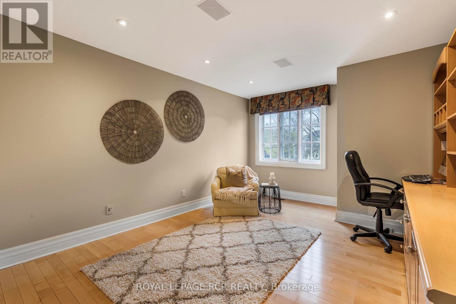 34 Garden Avenue, Richmond Hill, Ontario  L4C 6L9 - Photo 18 - N12860670