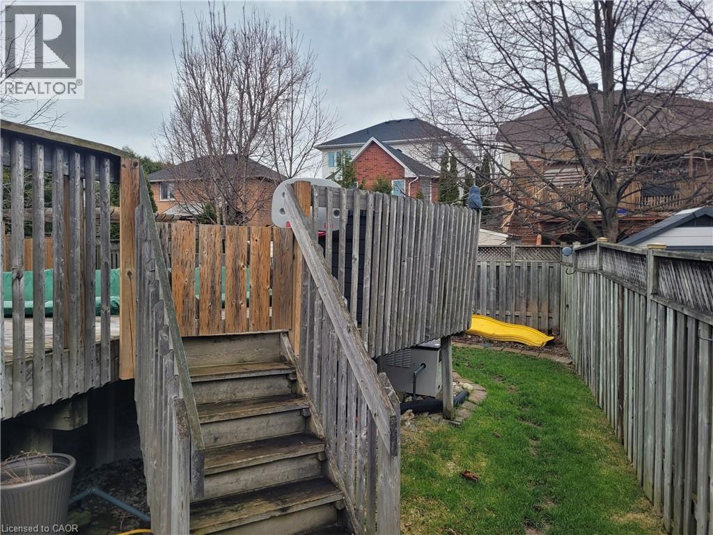 52 Kittyhawk Drive Unit# Lower, Hamilton, Ontario  L9B 2T2 - Photo 22 - 40821027