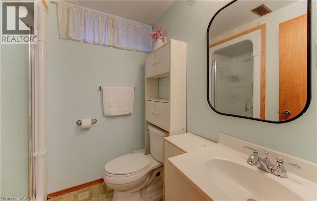 45 Fifth Avenue, Kitchener, Ontario  N2C 1P5 - Photo 24 - 40820375