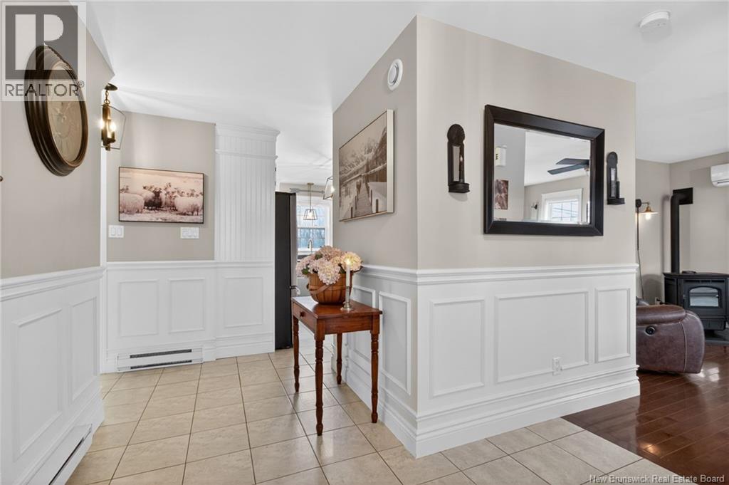 368 Maplehurst Drive, Moncton, New Brunswick  E1G 4T8 - Photo 5 - NB137240