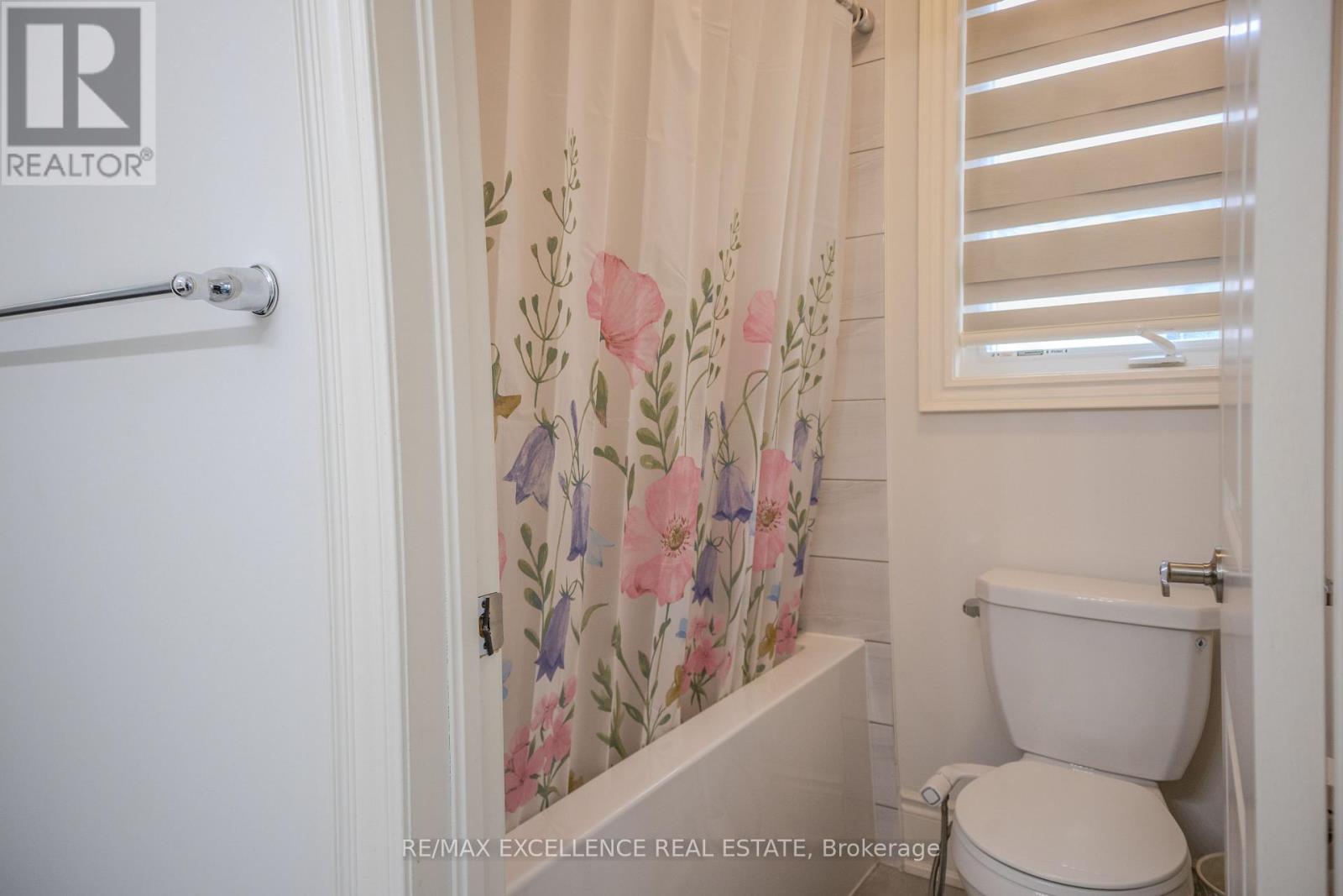 42 Cattail Crescent N, Hamilton, Ontario  L8B 1Z6 - Photo 33 - X12953080