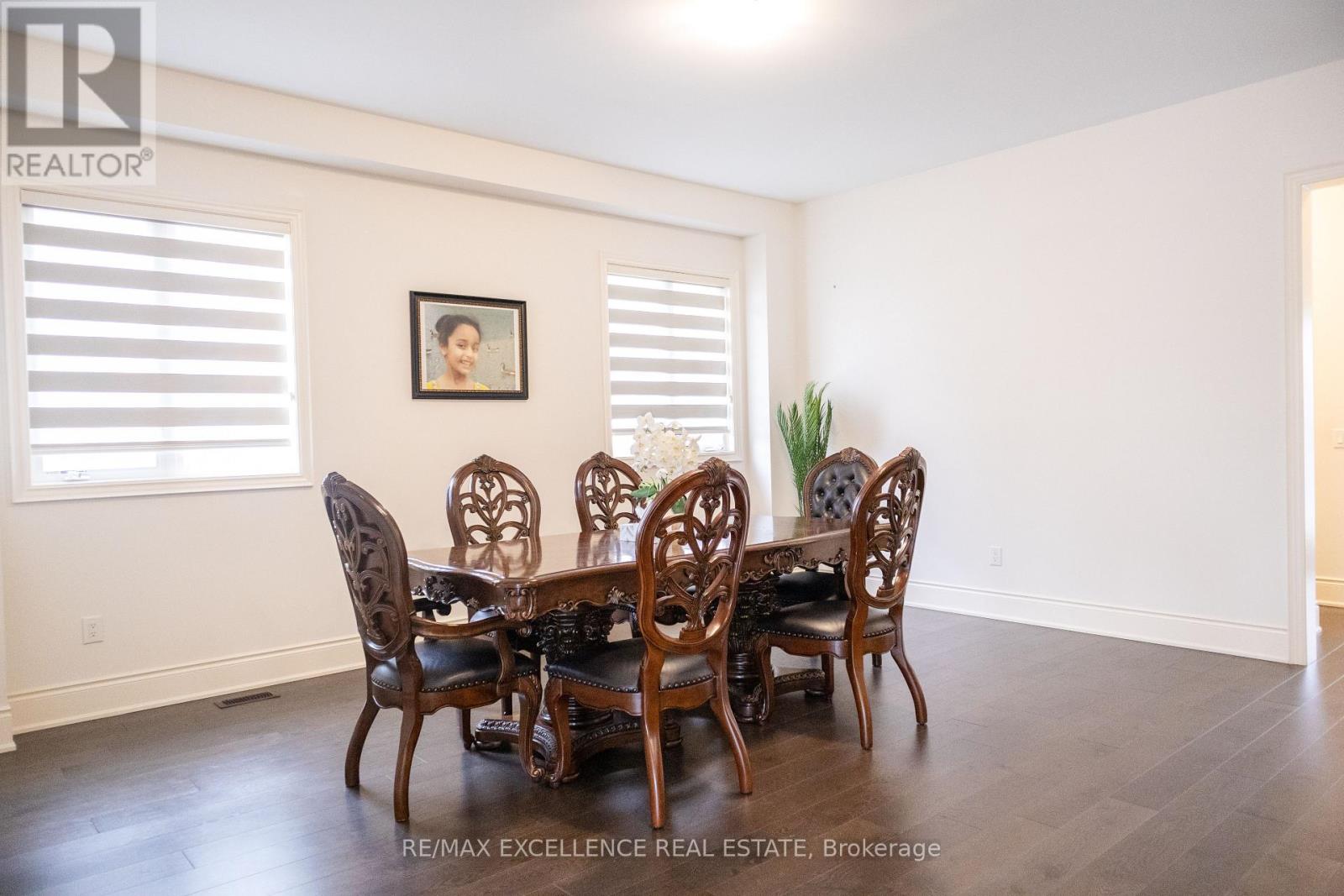 42 Cattail Crescent N, Hamilton, Ontario  L8B 1Z6 - Photo 6 - X12953080