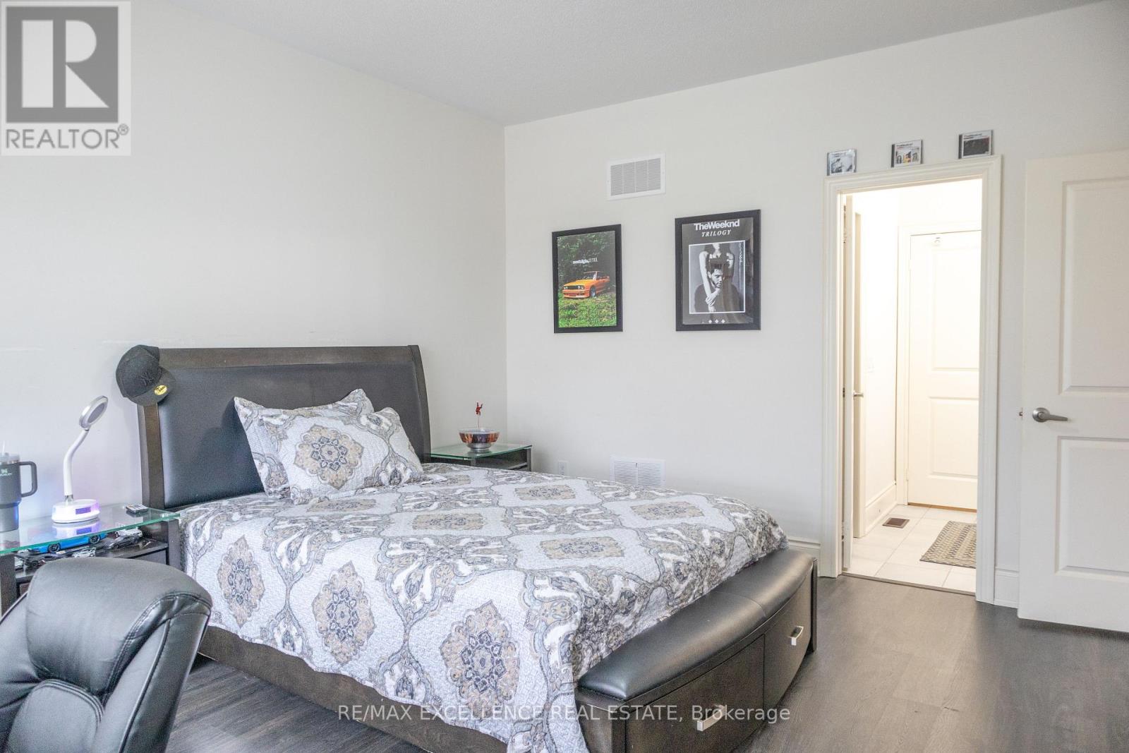 42 Cattail Crescent N, Hamilton, Ontario  L8B 1Z6 - Photo 27 - X12953080