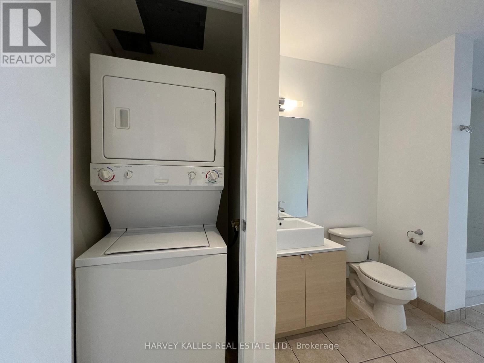 601 - 60 Bathurst Street, Toronto, Ontario  M5V 2P4 - Photo 15 - C13001318