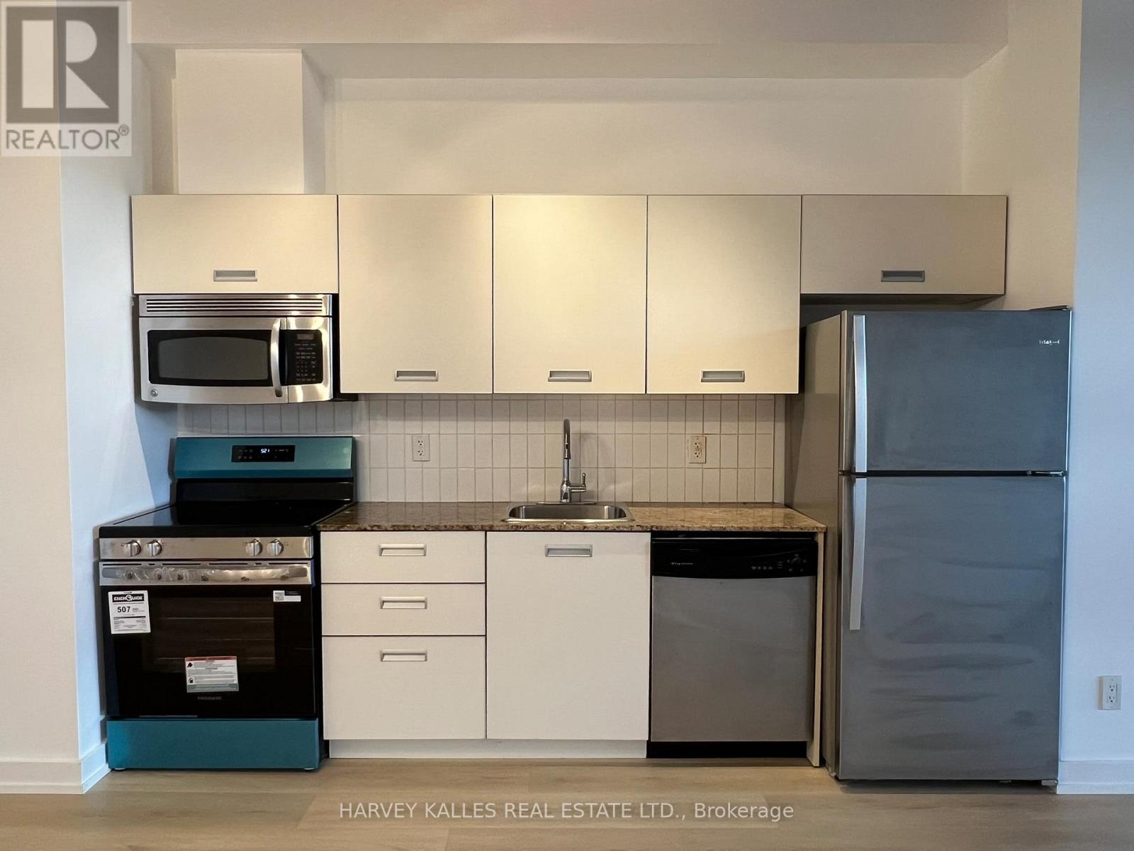 601 - 60 Bathurst Street, Toronto, Ontario  M5V 2P4 - Photo 7 - C13001318