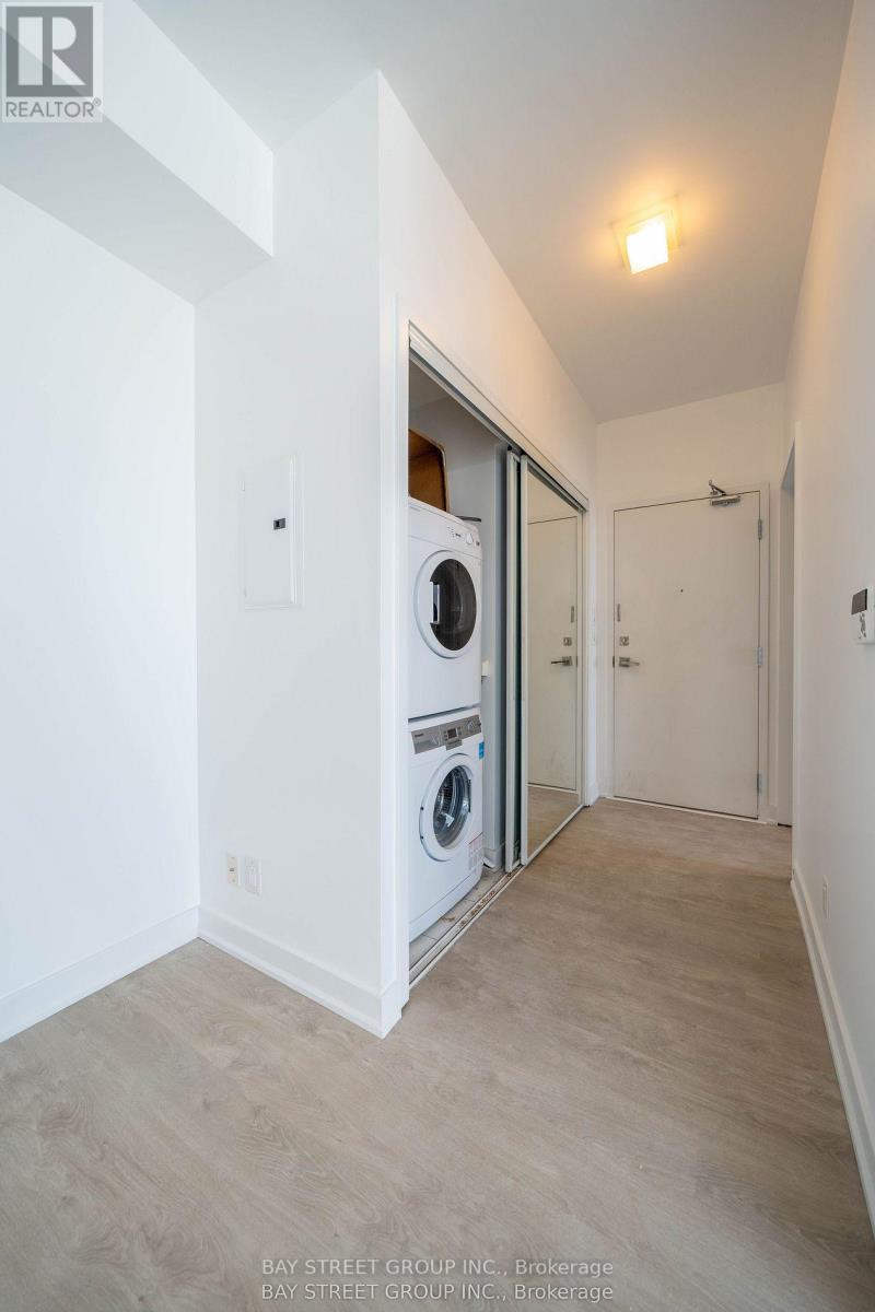 5607 - 12 York Street, Toronto, Ontario  M5J 2Z2 - Photo 10 - C13001378