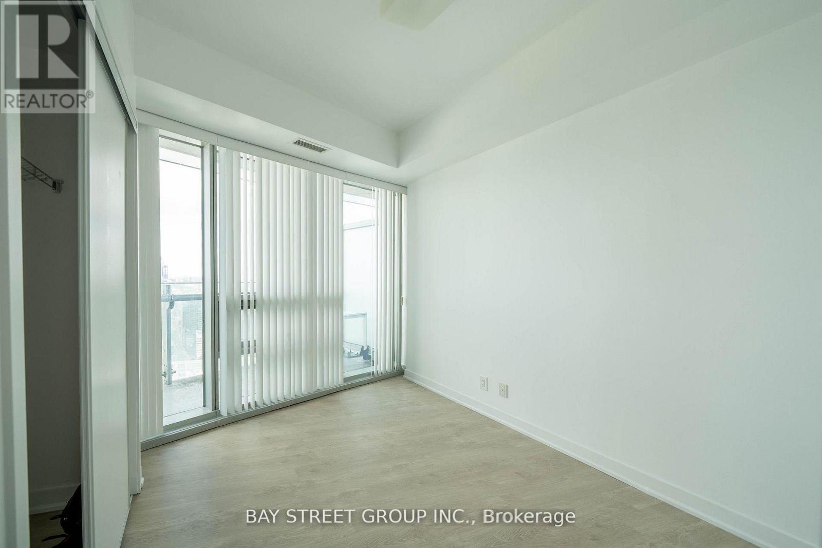 5607 - 12 York Street, Toronto, Ontario  M5J 2Z2 - Photo 11 - C13001378