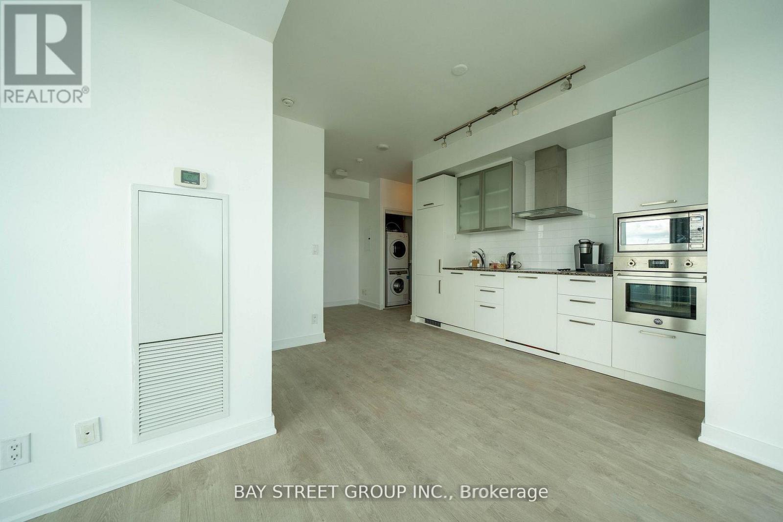5607 - 12 York Street, Toronto, Ontario  M5J 2Z2 - Photo 17 - C13001378