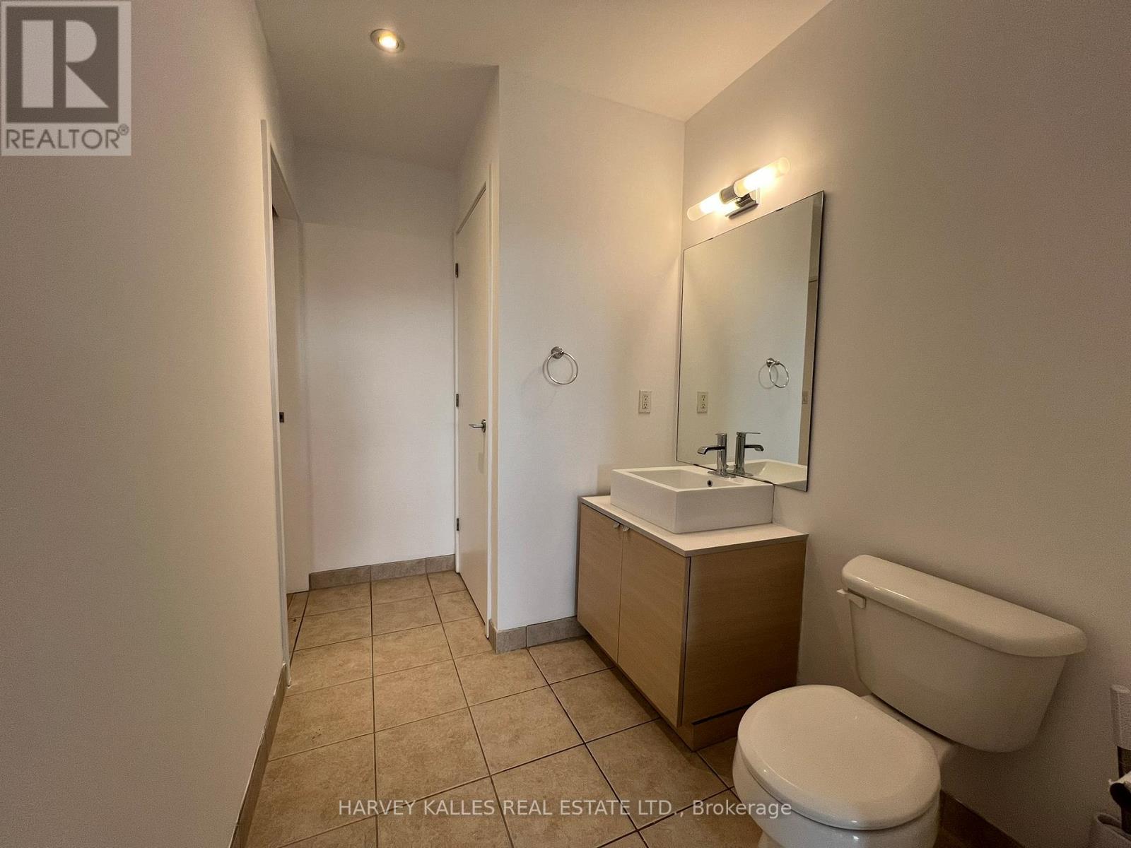 601 - 60 Bathurst Street, Toronto, Ontario  M5V 2P4 - Photo 12 - C13001392