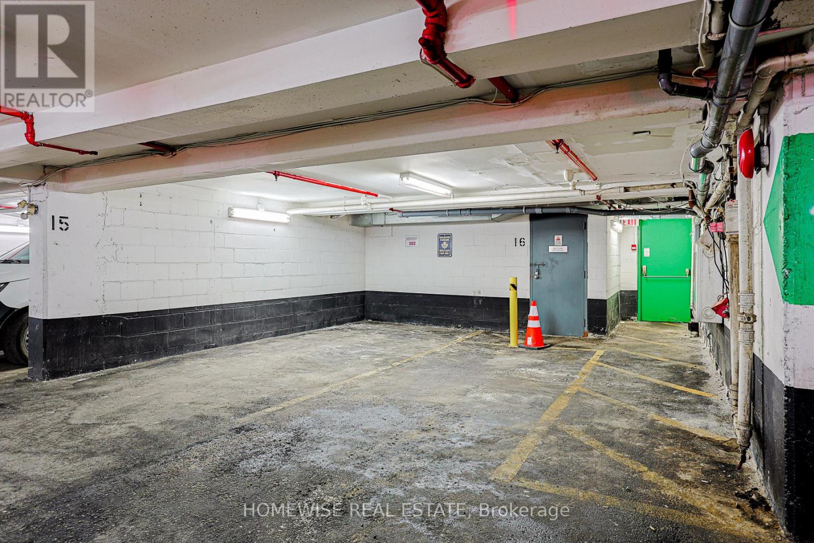 302 - 1466 Bathurst Street, Toronto, Ontario  M6C 1A1 - Photo 11 - C13001394