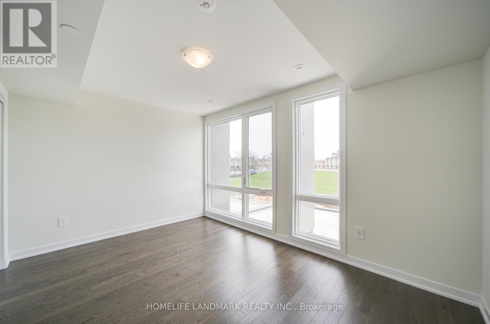 426 New Lawrence Heights Way Boulevard, Toronto, Ontario  M6A 0E6 - Photo 17 - C13001412