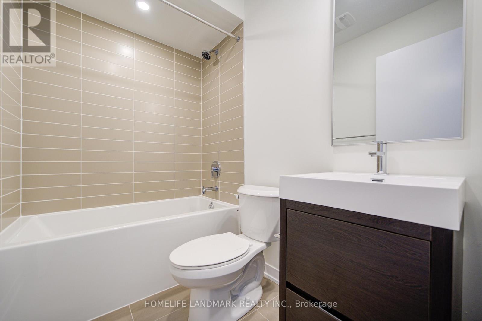 426 New Lawrence Heights Way Boulevard, Toronto, Ontario  M6A 0E6 - Photo 18 - C13001412