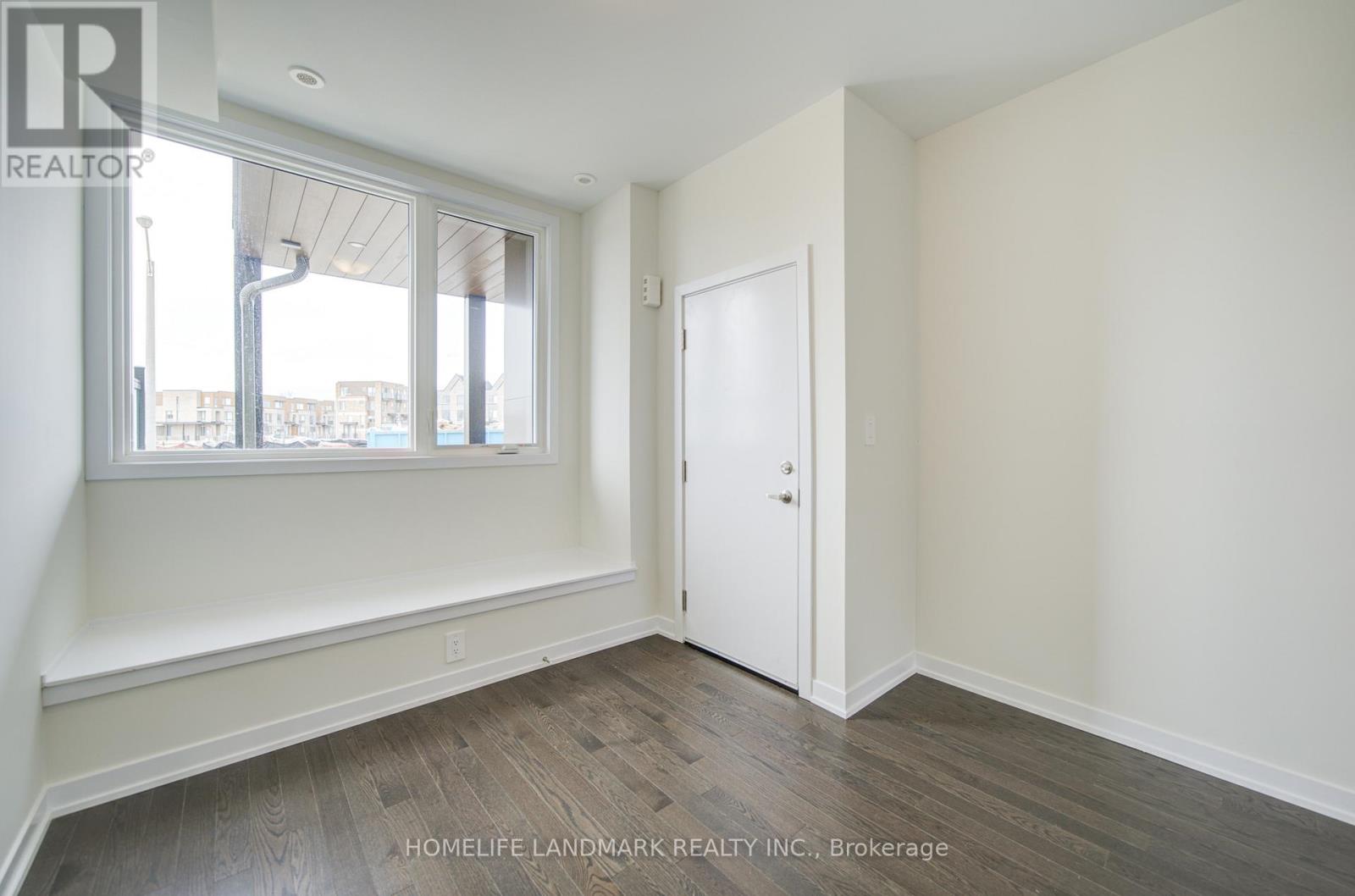 426 New Lawrence Heights Way Boulevard, Toronto, Ontario  M6A 0E6 - Photo 9 - C13001412