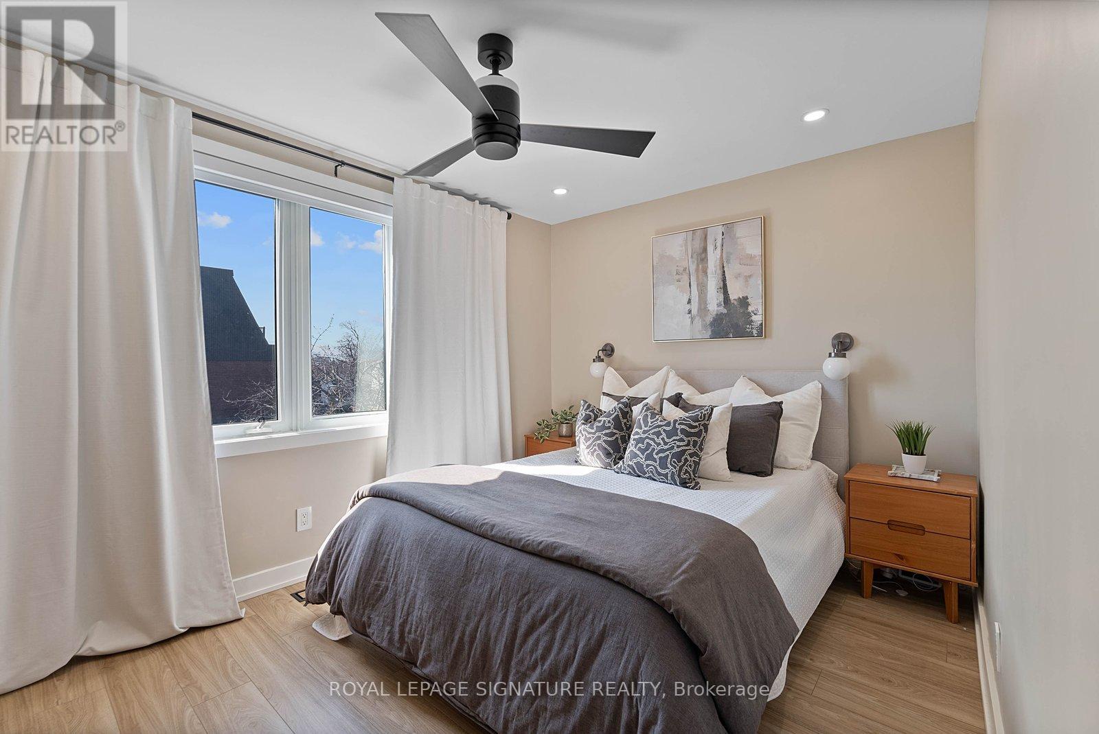 530 Lauder Avenue, Toronto, Ontario  M6E 3J4 - Photo 16 - C13001462