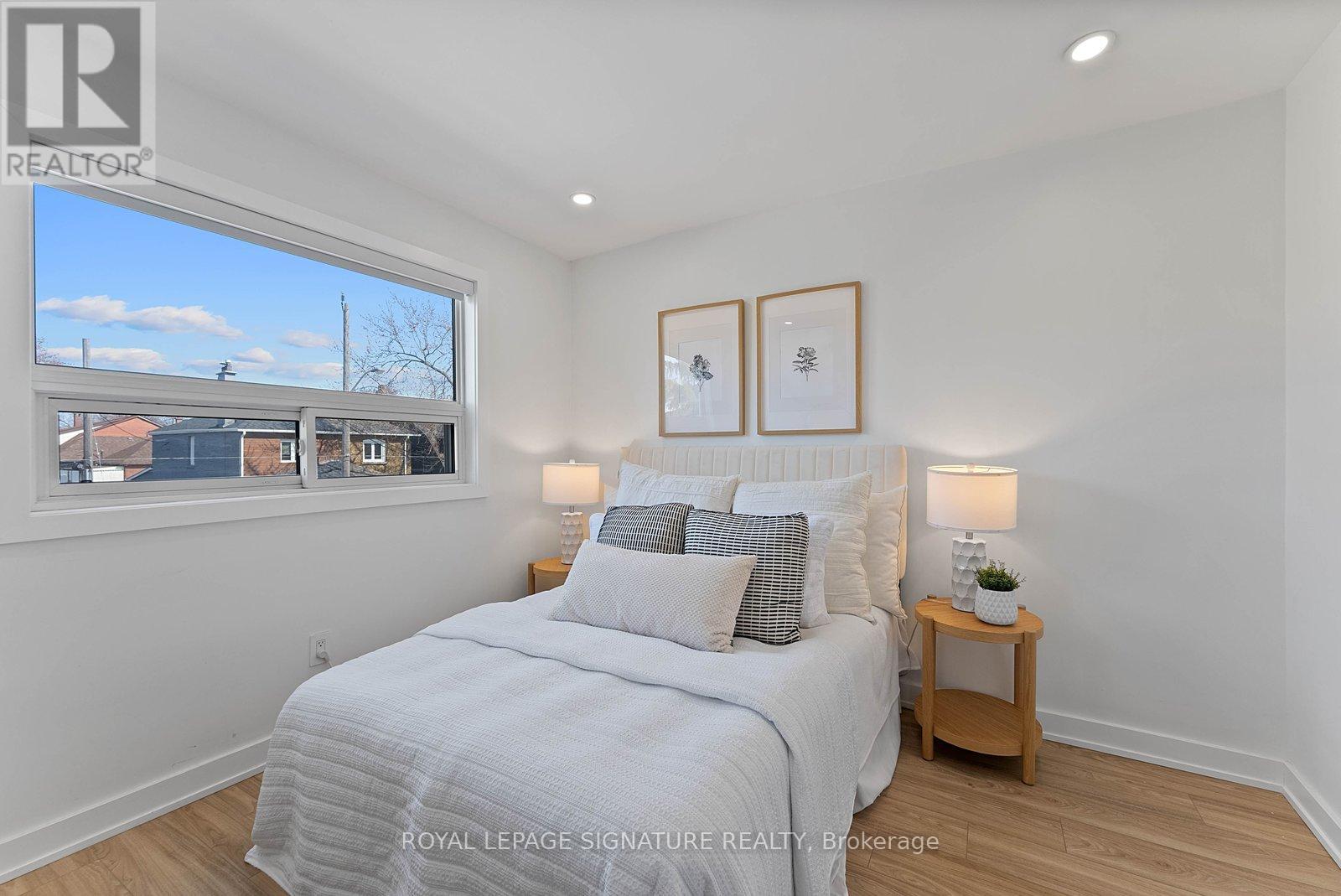 530 Lauder Avenue, Toronto, Ontario  M6E 3J4 - Photo 18 - C13001462