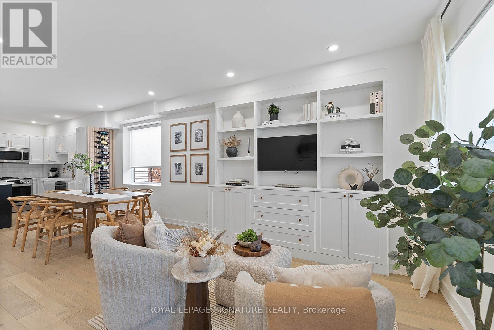 530 Lauder Avenue, Toronto, Ontario  M6E 3J4 - Photo 4 - C13001462