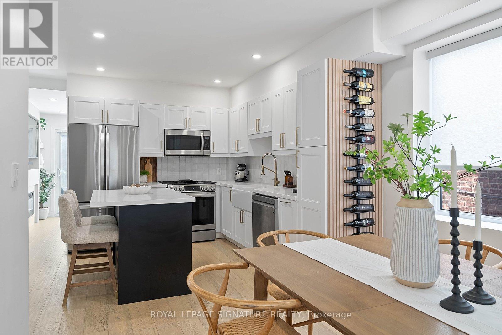 530 Lauder Avenue, Toronto, Ontario  M6E 3J4 - Photo 9 - C13001462