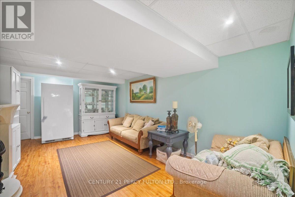 1250 Ormond Drive, Oshawa, Ontario  L1K 2T7 - Photo 20 - E13001388