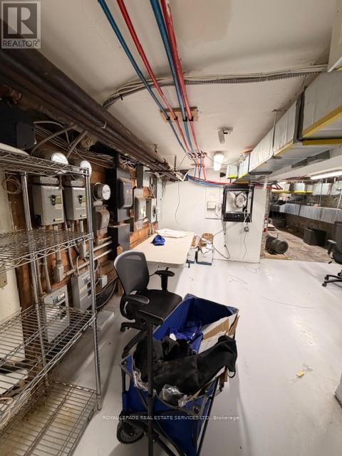 995 Bloor Street W, Toronto, Ontario  M6H 1M1 - Photo 17 - C13001268