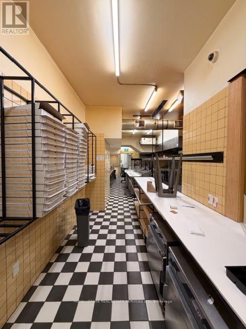 995 Bloor Street W, Toronto, Ontario  M6H 1M1 - Photo 11 - C13001268