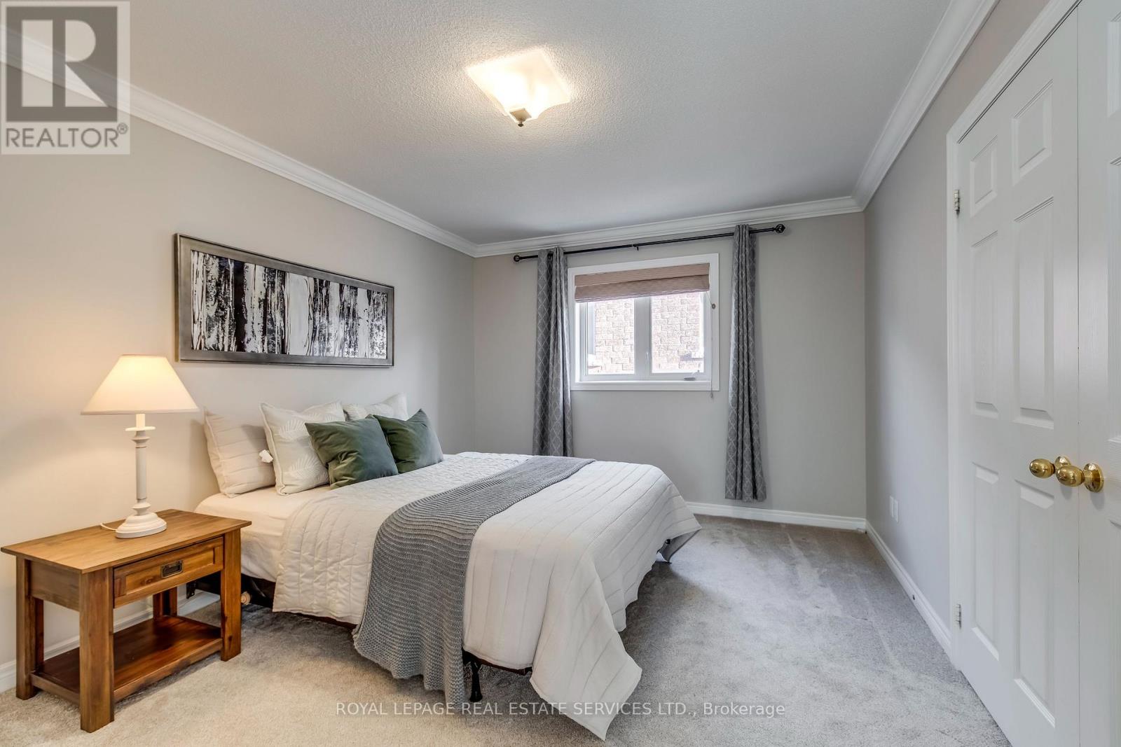 1109 Kestell Boulevard, Oakville, Ontario  L6H 7M5 - Photo 25 - W12738042