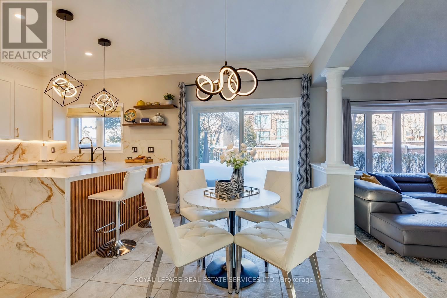 1109 Kestell Boulevard, Oakville, Ontario  L6H 7M5 - Photo 8 - W12738042